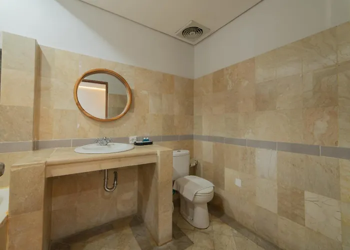 Nirmala Heritage 3*